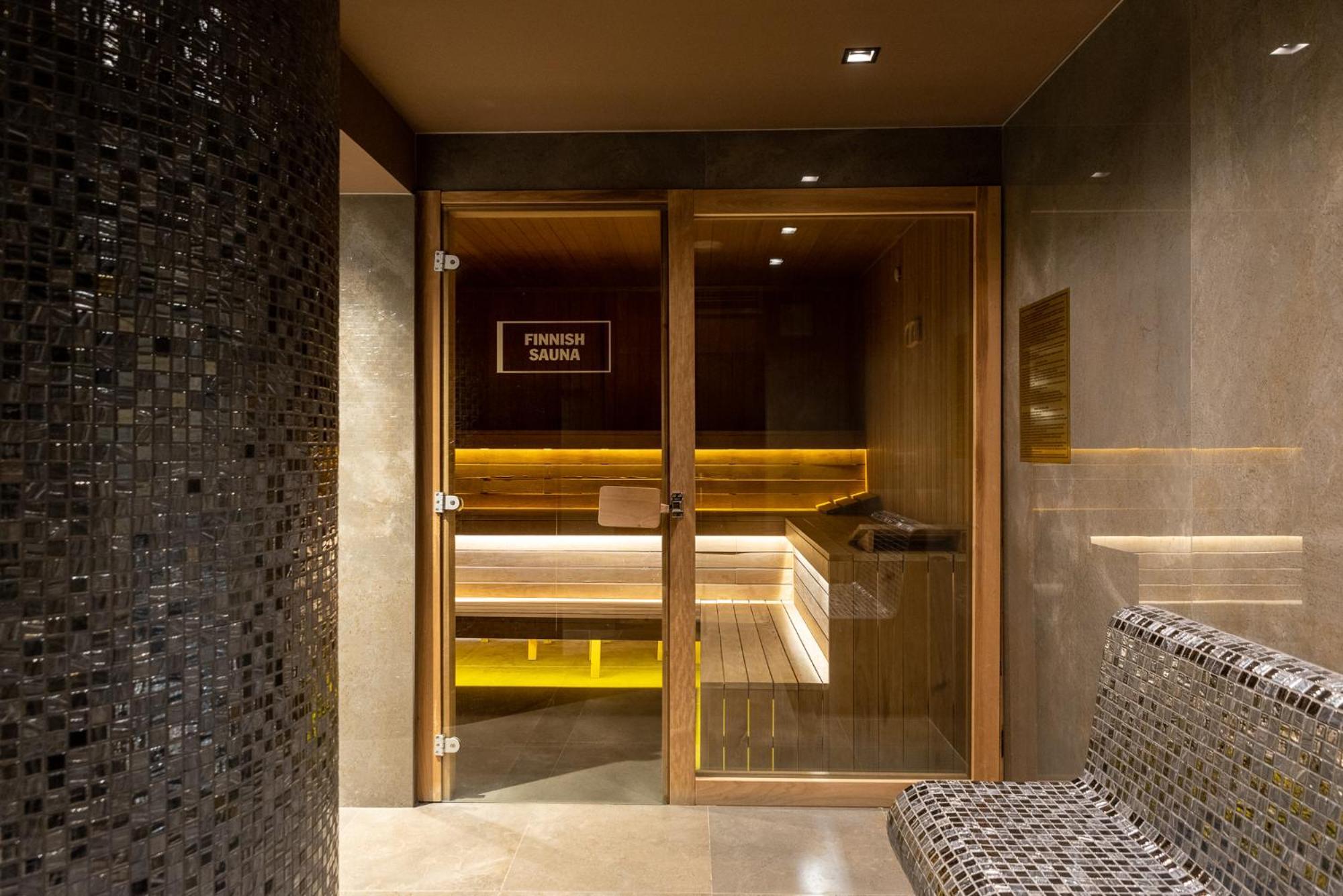 мия 2 Deluxe Royal Apartment